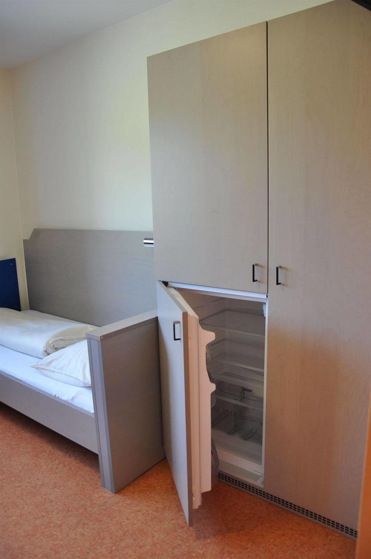 Motel Arbotel 24H Self Check-In Фризах Экстерьер фото