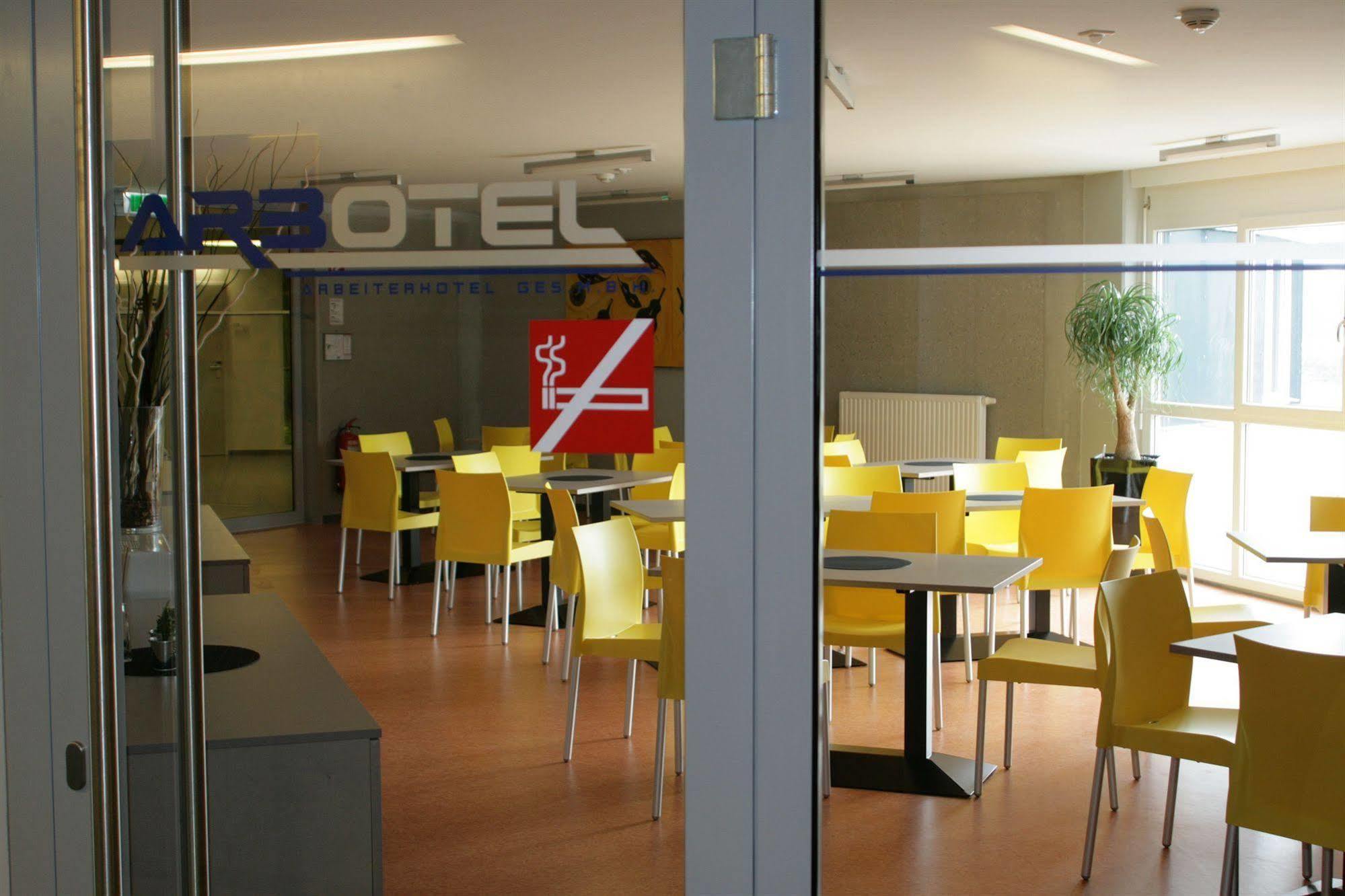 Motel Arbotel 24H Self Check-In Фризах Экстерьер фото